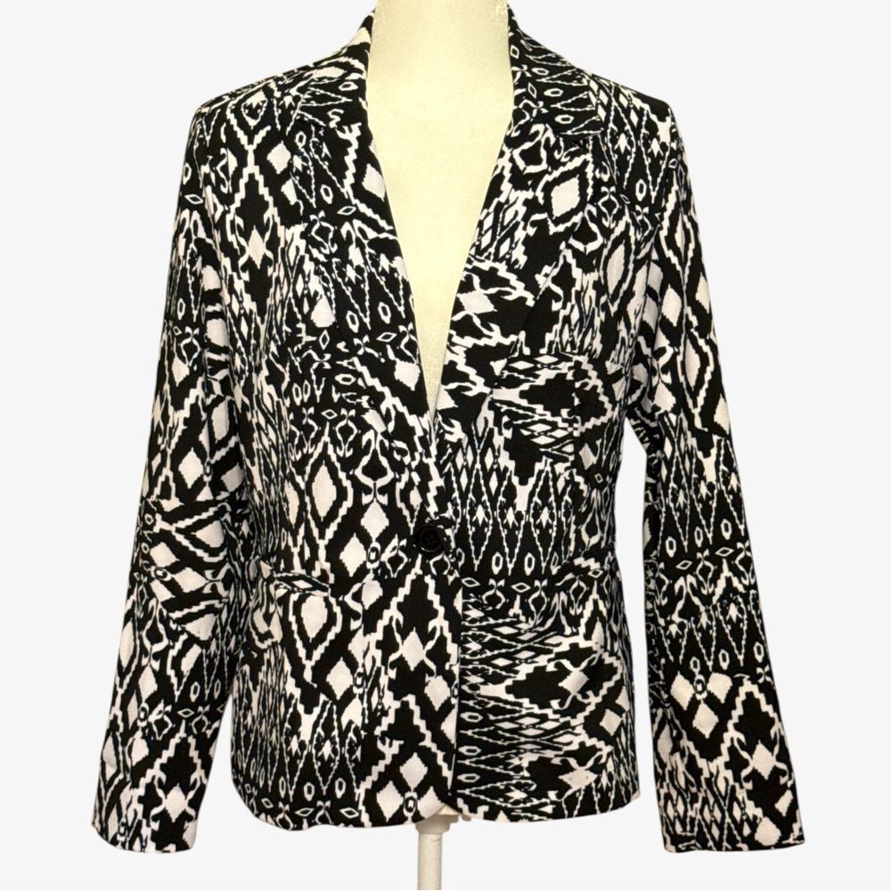 Black and White Monochromatic Geometric Women's Blazer Jacket Size Small